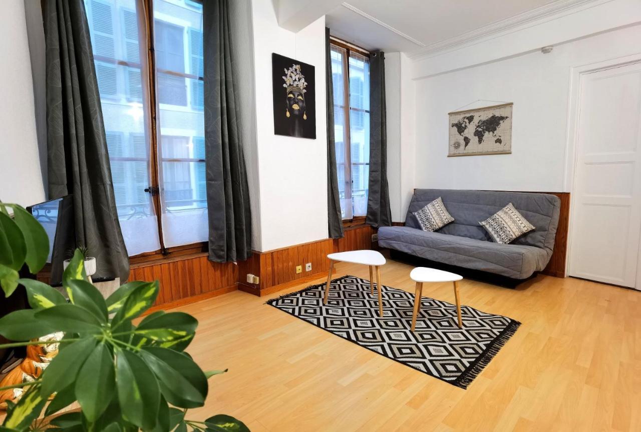 Charmant T2 Meuble Quartier Chateau De По Экстерьер фото